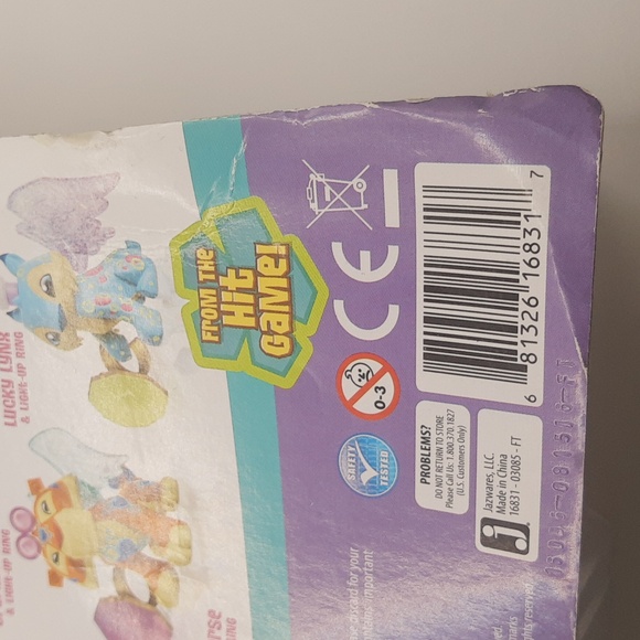 Animal Jam Best Dressed Twinkle Panda with Light-up Ring Collectible BOX DAMAGE - Picture 7 of 13